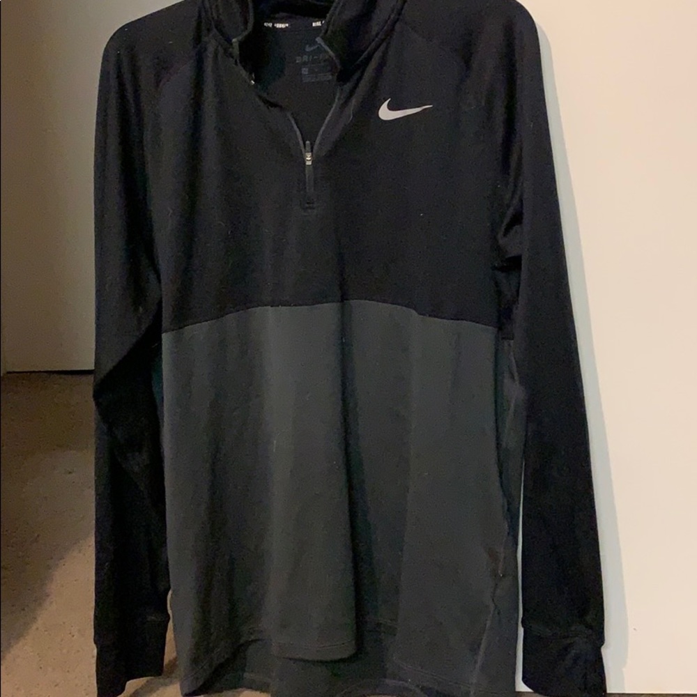 Nike pullover